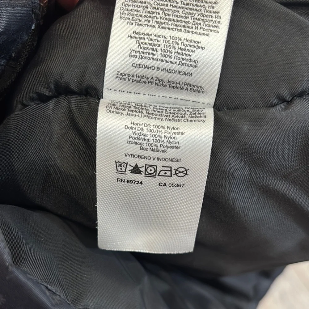 Columbia Kids Black and Gray Hooded Winter Coat Size Medium